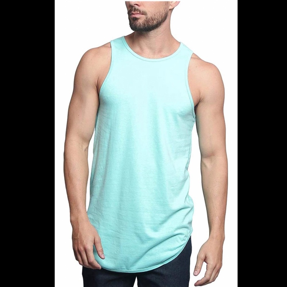 Victorious curved hem tank top